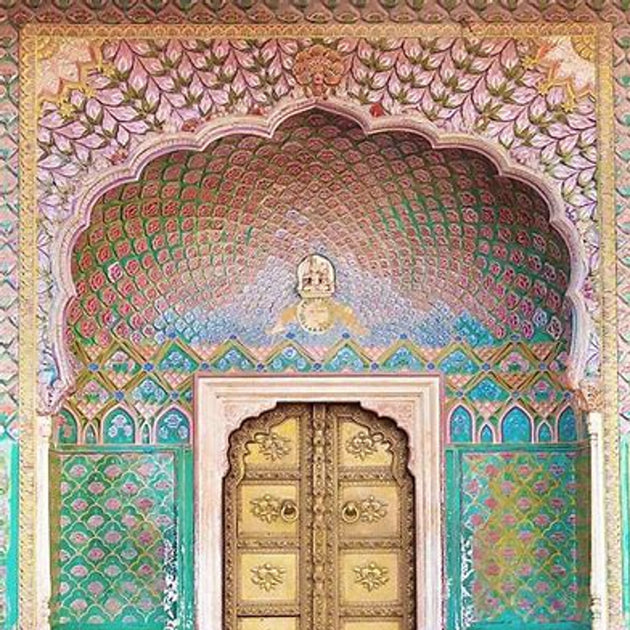 Rose Gate, City Palace - JaipurSignature India with Sandhya Balakrishnan - Yoga & Exploration - Journey - Zhoola